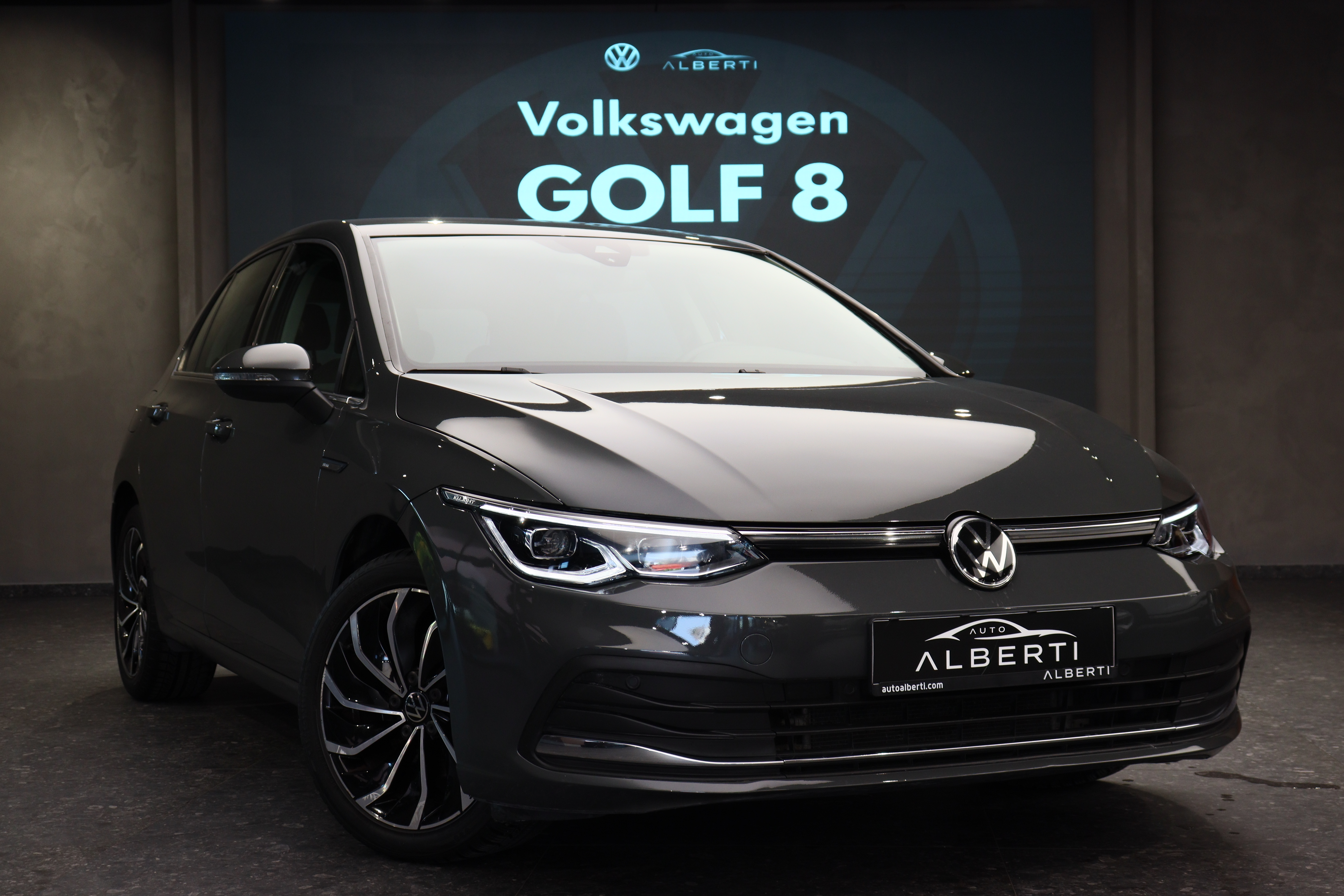 VW Golf 8 2.0TDI DSG
