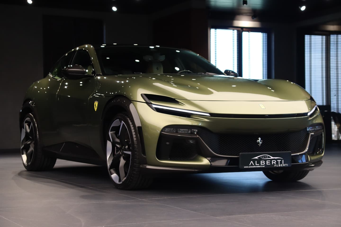 FERRARI PUROSANGUE