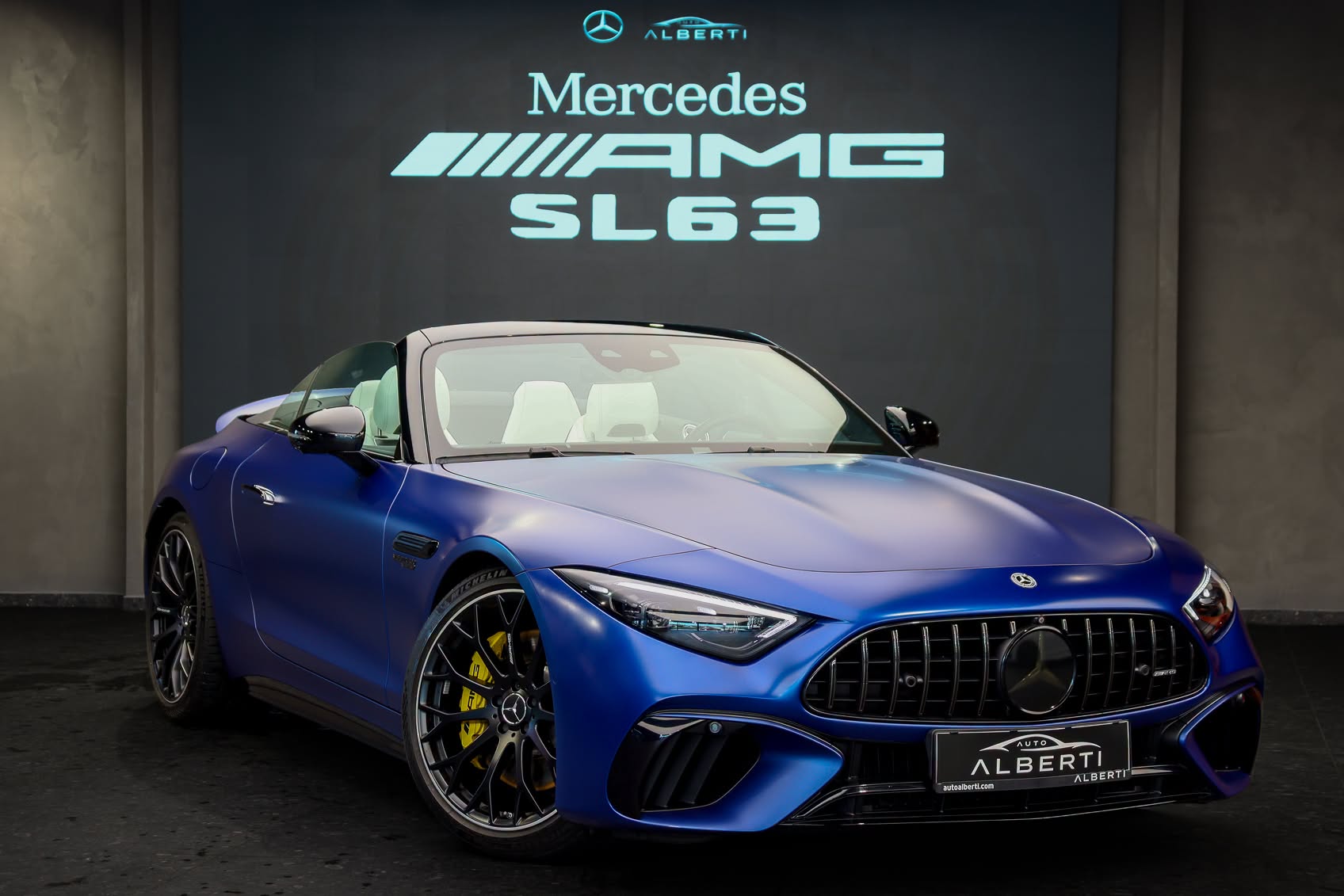 MERCEDES AMG SL 63 V8