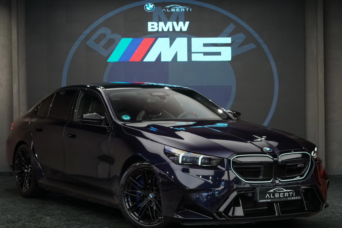M5