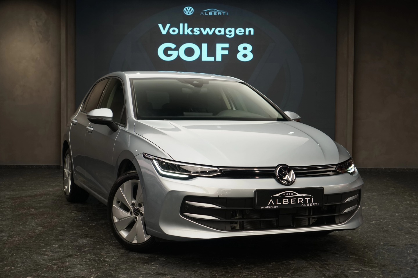 Golf 8  2.0 TDI