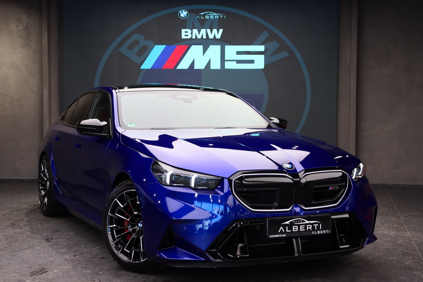 BMW M5 4.4 V8 